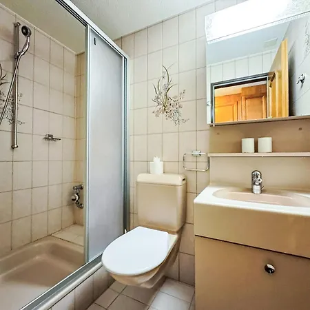 Haus Bellevue-6 By Interhome Lejlighed *